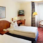 Hotel H+ 4*
