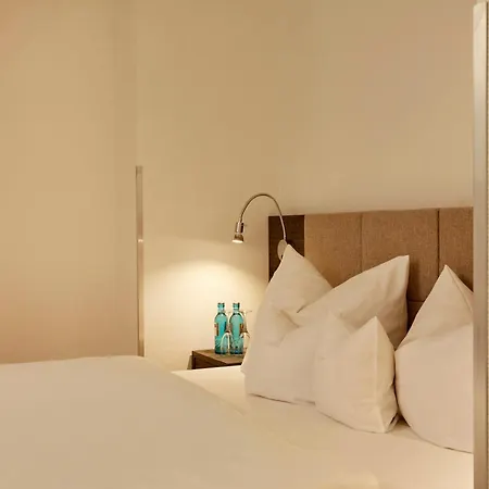 מלון H+ נירנברג