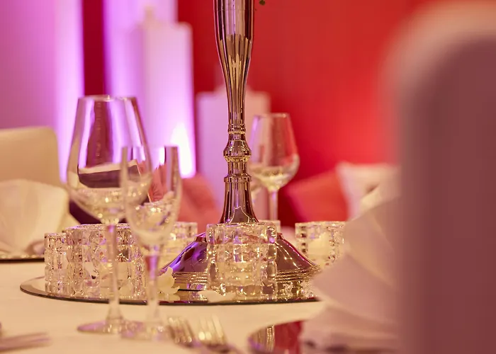 酒店 纽伦堡h+酒店 4*